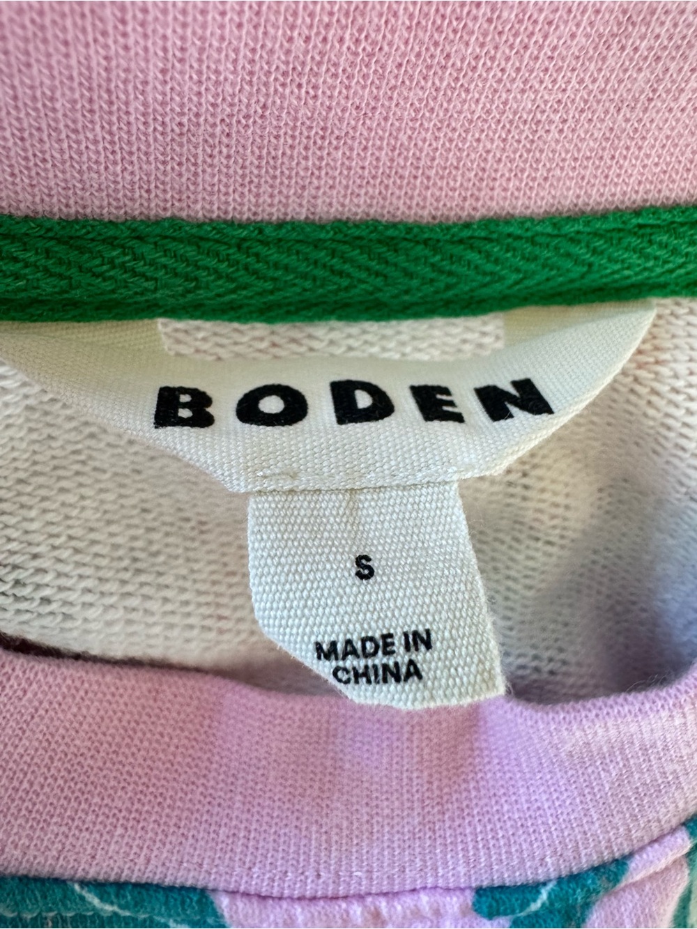 BODEN Hannah Printed Sweatshirt - Picture 2 of 9